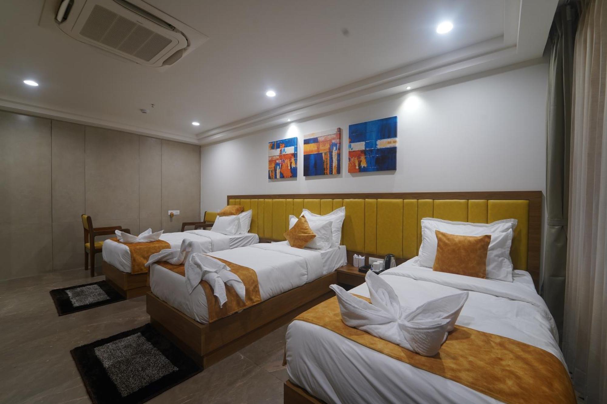 Hotel Stature Inn Kevadia Luaran gambar
